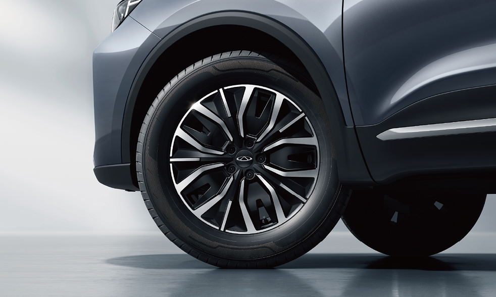 Sporty 19" Alloy Wheels